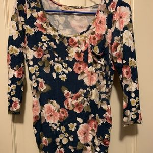 Full moon maternity 3/4 sleeve ruched floral shirt